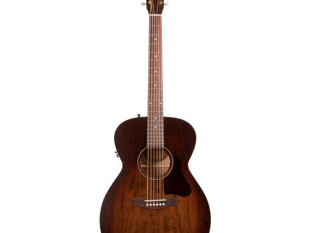 Art & Lutherie CONCERT HALL LEGACY Acoustic Guitar (Bourbon Burst Presys II) Hot on Sale